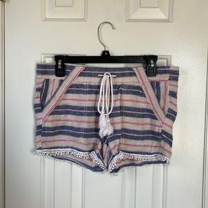 REWIND patterned shorts